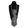 Collana Cravatta Gioiello Urban Warrior by claudia de rosa jewelry su manichino poszione frontale