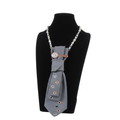 Cravatta Gioiello su manichino con inserto magnetico Claudia De Rosa Jewelry