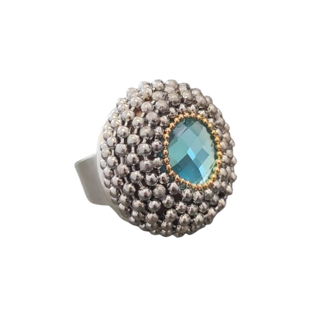 Anello moda donna con cristallo Swarovski verde menta e struttura in acciaio inox, design unico e sostenibile